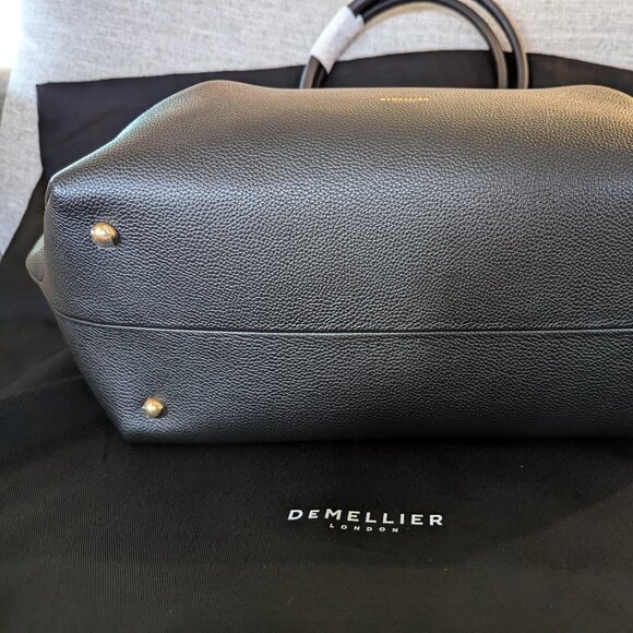 DeMellier New York Tote NWT in black small grain - Picture 8 of 11